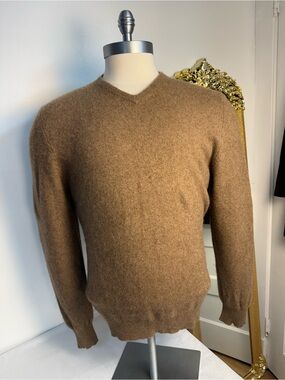 Vintage Marshall Field's Cashmere Sweater Mens X L Brown V-Neck Long Sleeve
